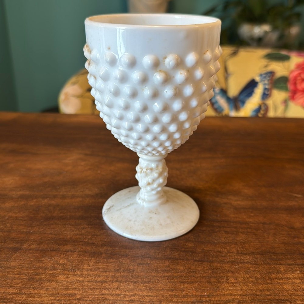 Vintage FENTON White Milk Glass Hobnail Wine Glass Goblet Chalice 5.5”